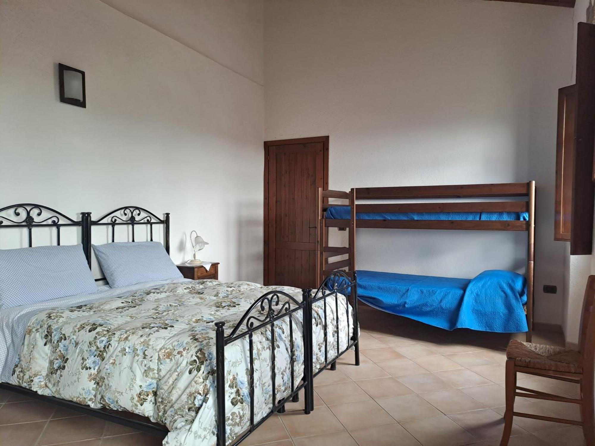 B&B S'Omu Antiga Nureci Εξωτερικό φωτογραφία